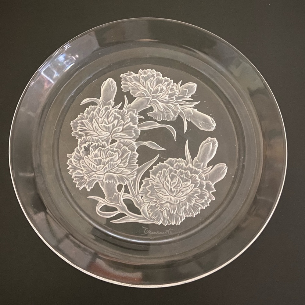 Etched Sign T Yamamoto Decorative Crystal Plate 8.5” Intaglio May Carnations